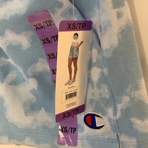 Champion Baby Blue/White Cloud Pattern Casual Shorts - Picture 4 of 4